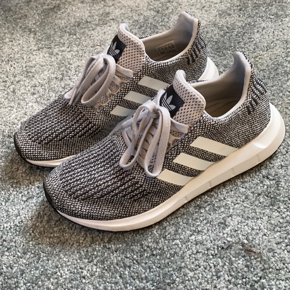 Adidas Ortholite Tennis Shoes